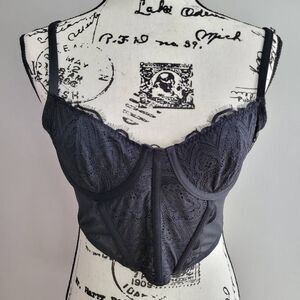 Gilly Hicks medium black lace corset bustier top gothic coquette lingerie‎